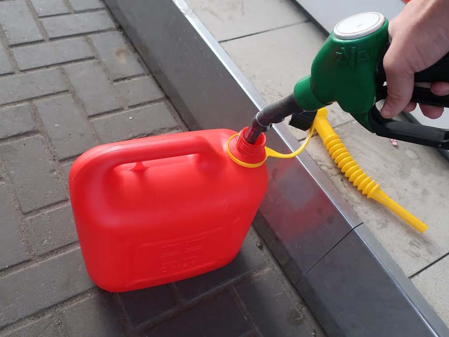 Where to buy gasoline in Ukraine?